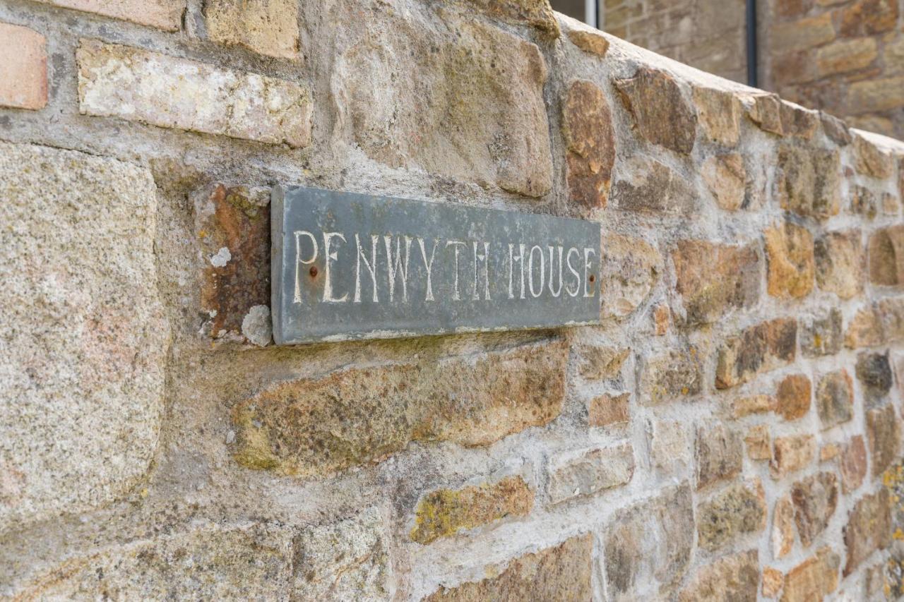 Penwyth House Bed & Breakfast Newquay  Exterior photo